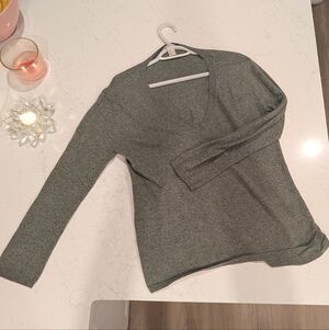 H&M Gray/Green V-Neck Sweater